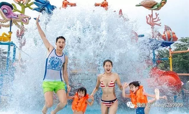 室内游泳馆拍照技巧_游泳馆的照片怎么拍_游泳拍照如何摆姿势图片