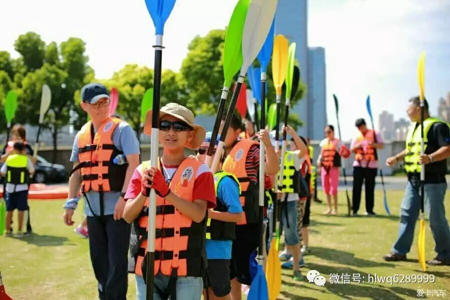 室内游泳馆拍照技巧_游泳拍照如何摆姿势图片_游泳馆的照片怎么拍