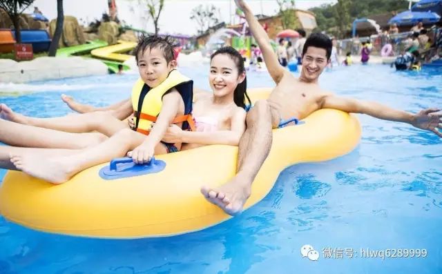 游泳馆的照片怎么拍_游泳拍照如何摆姿势图片_室内游泳馆拍照技巧