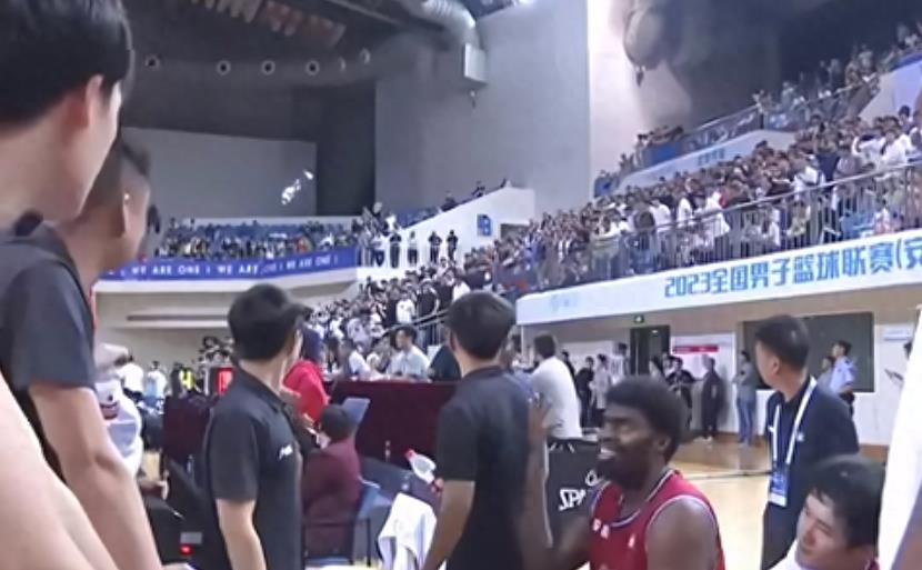 处分篮球员教练规则是什么_篮球教练犯规判罚_篮球教练员处分规则