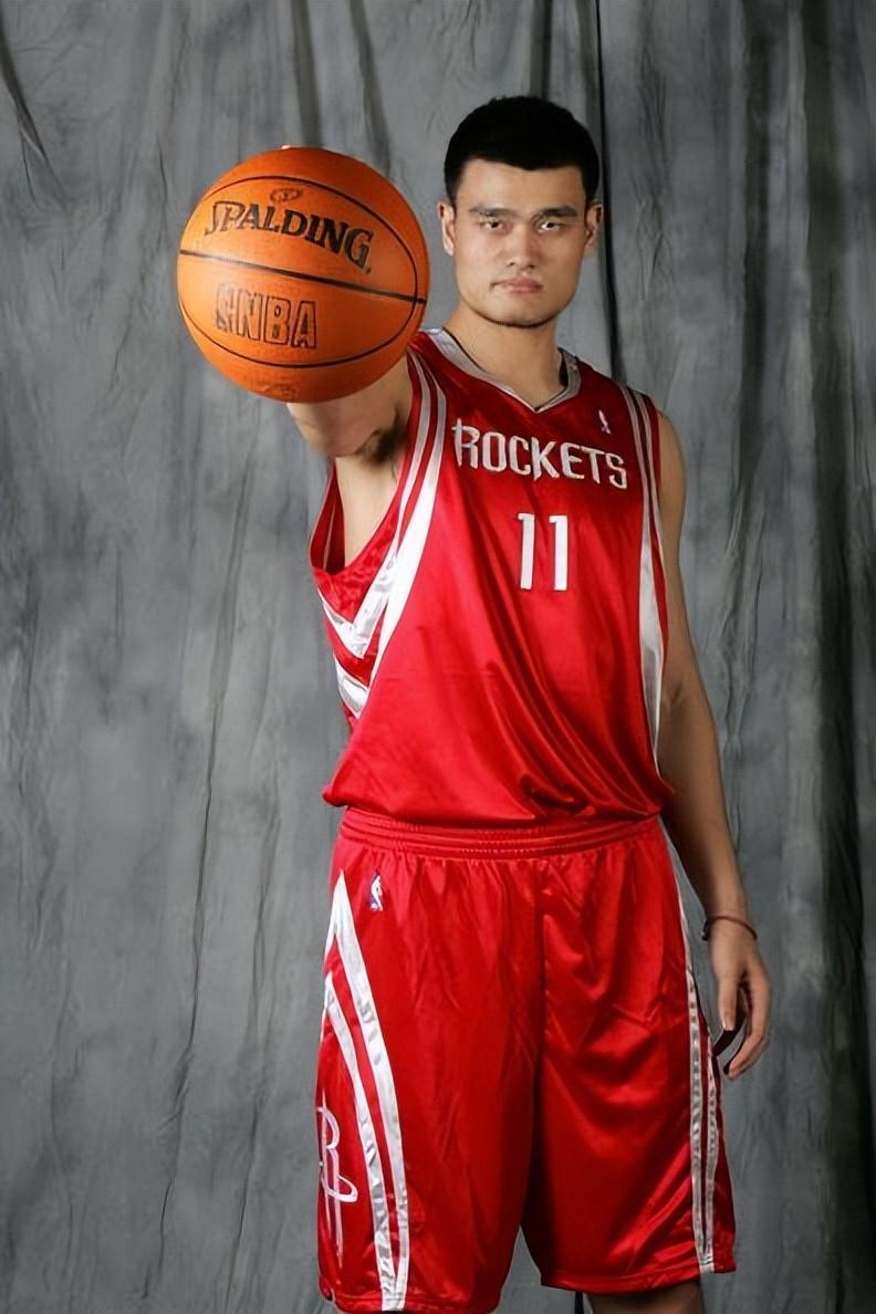 姚明在篮球世界杯历史最好成绩_姚明nba历史得分榜_姚明的篮球成就