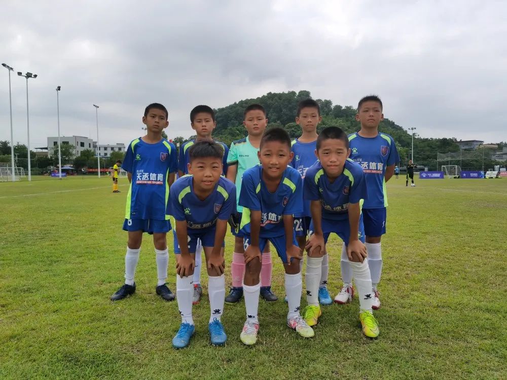 广州番禺北城小学怎么样_番禺北片中小学足球联赛_番禺北城小学足球冠军2020