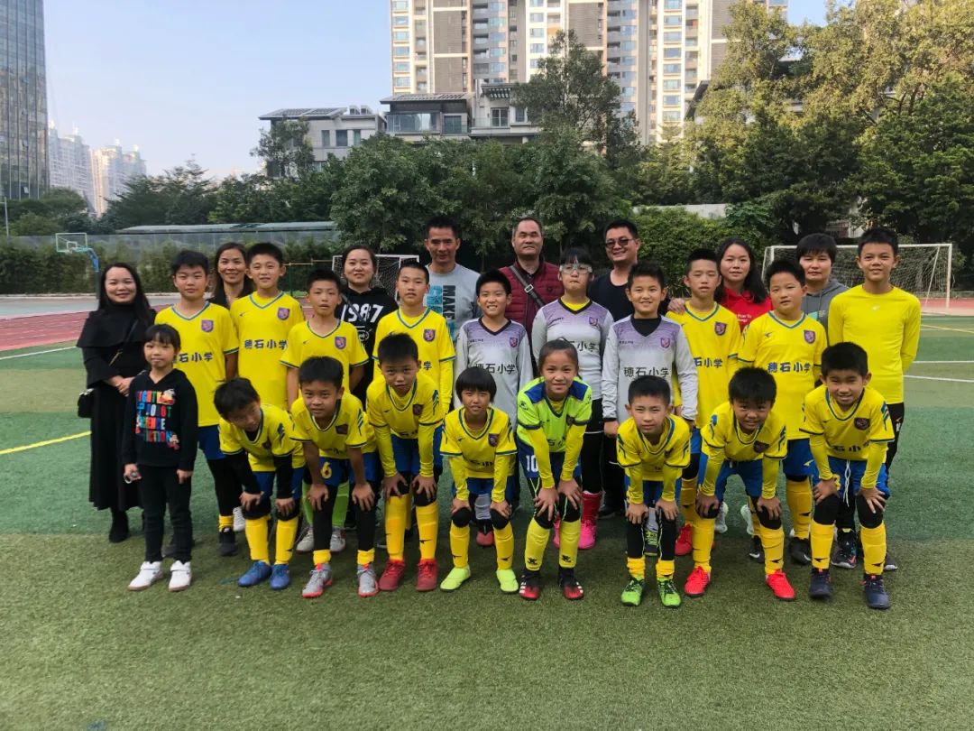 广州番禺北城小学怎么样_番禺北片中小学足球联赛_番禺北城小学足球冠军2020