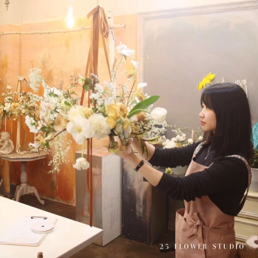 家庭日常插花图片简单_日常插画手绘_日常插花图片简单家庭版大全