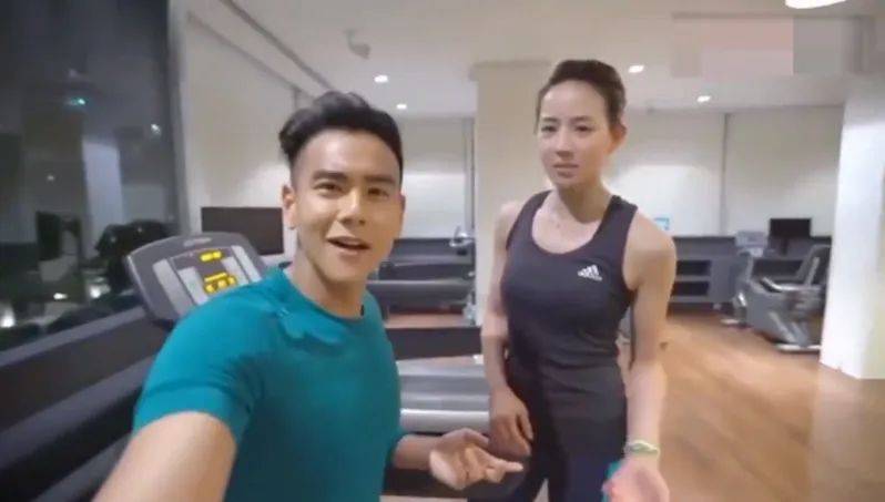 短发干练明星_有一个健身短发的女的电影_短发爱健身的明星