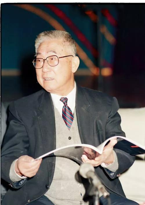 游泳东北冠军中国选手是谁_北方游泳冠军_中国东北游泳冠军